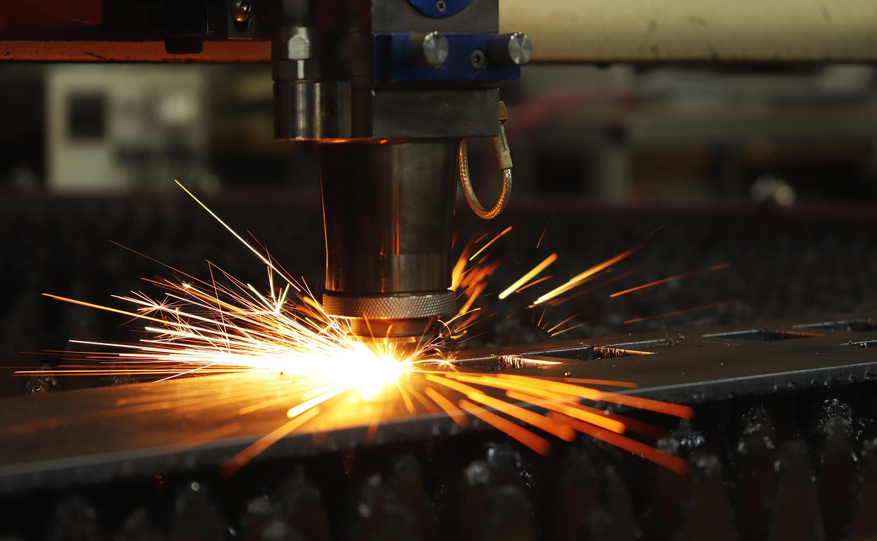 laser, sparks, flash, production, iron, details, metal, industry, factory, equipment, program, technology, fire, ray, tool, machine, steel, cnc, work, metalworking, laser, laser, factory, cnc, cnc, cnc, cnc, cnc